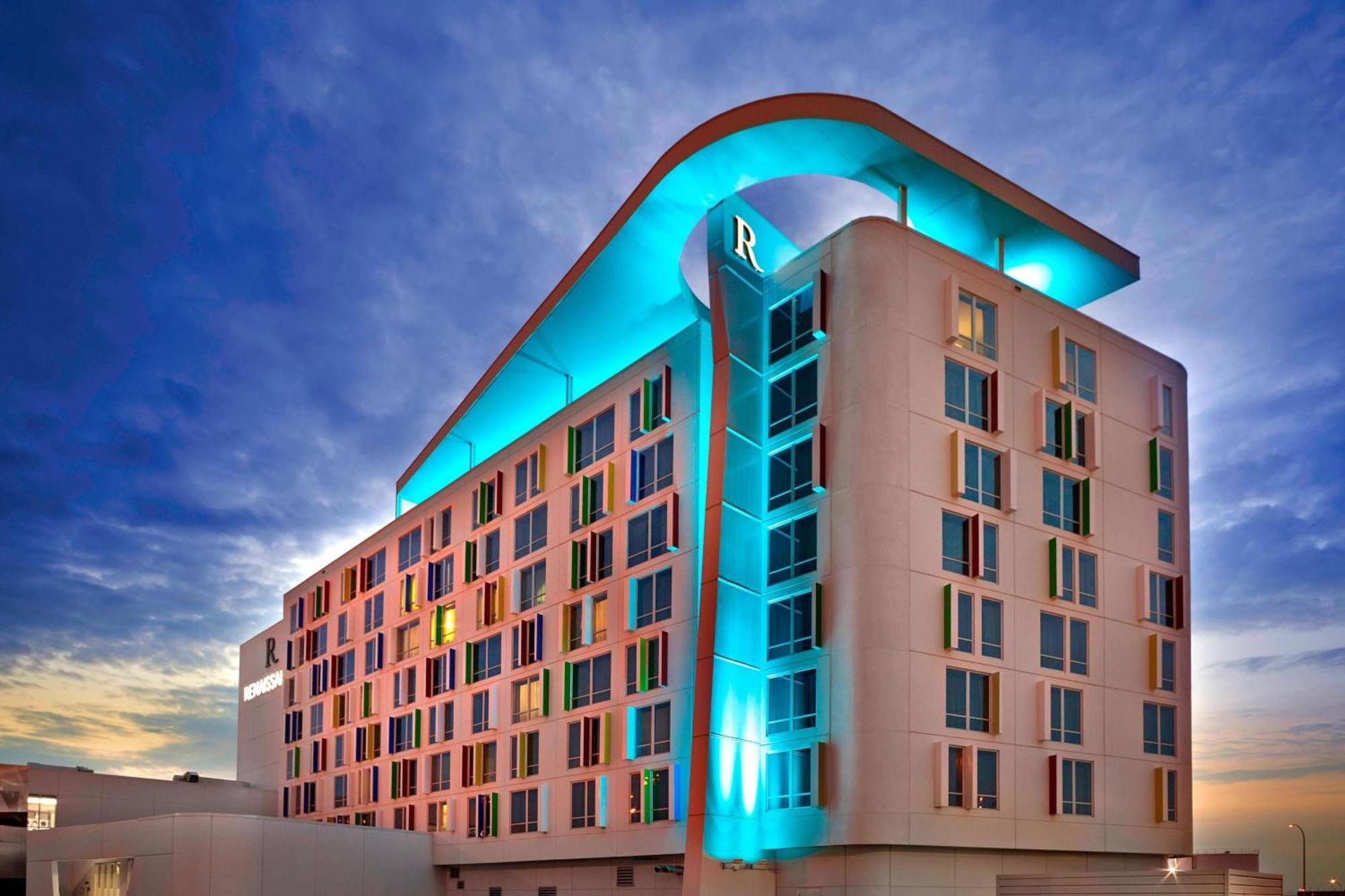 Renaissance Edmonton Airport Hotel Nisku Eksteriør bilde